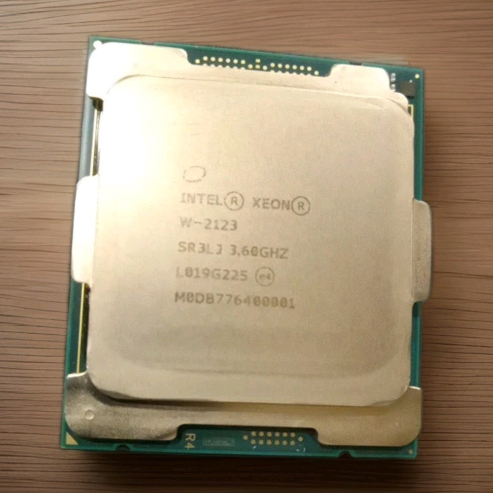 Intel Xeon Gold 6142 SR3AY 2.6GHz 16-Core CPU Processor